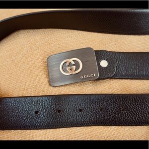 GUCCI Black leather belt